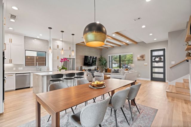 6802 Vada Drive, Dallas, TX 75214