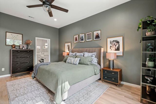 6802 Vada Drive, Dallas, TX 75214