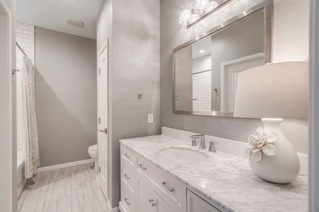 6802 Vada Drive, Dallas, TX 75214