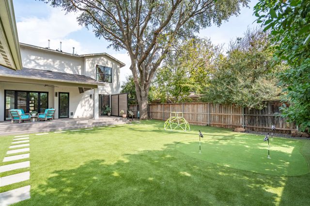 6802 Vada Drive, Dallas, TX 75214