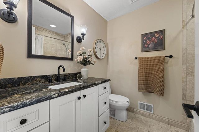 5340 Wind Point ROAD, Wind Point, WI 53402