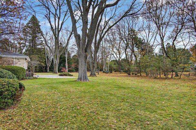 5340 Wind Point ROAD, Wind Point, WI 53402