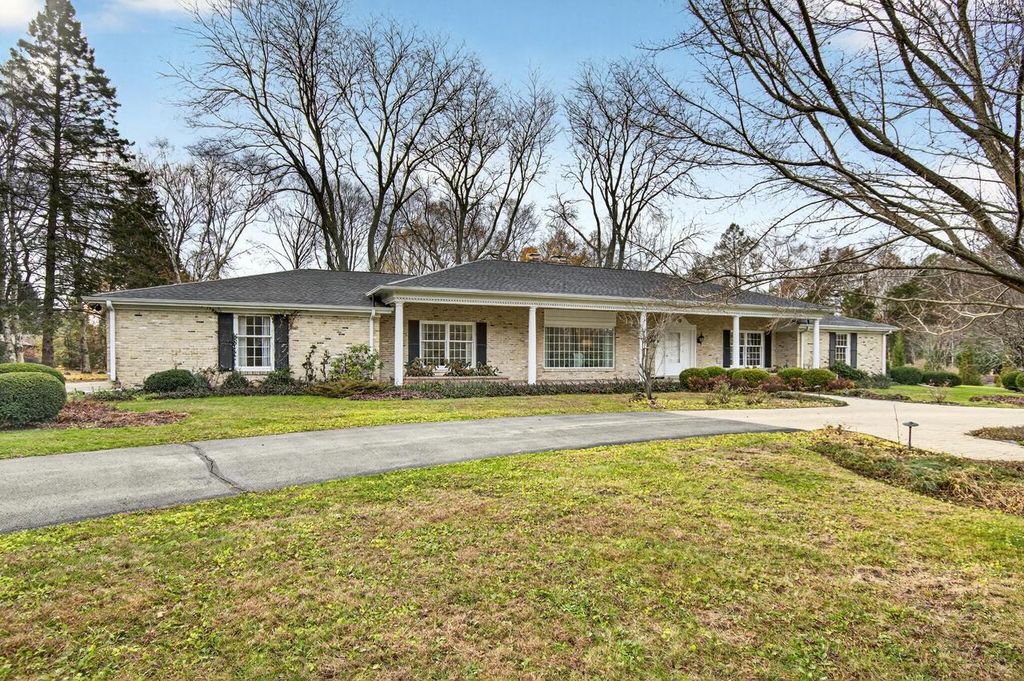 5340 Wind Point ROAD, Wind Point, WI 53402