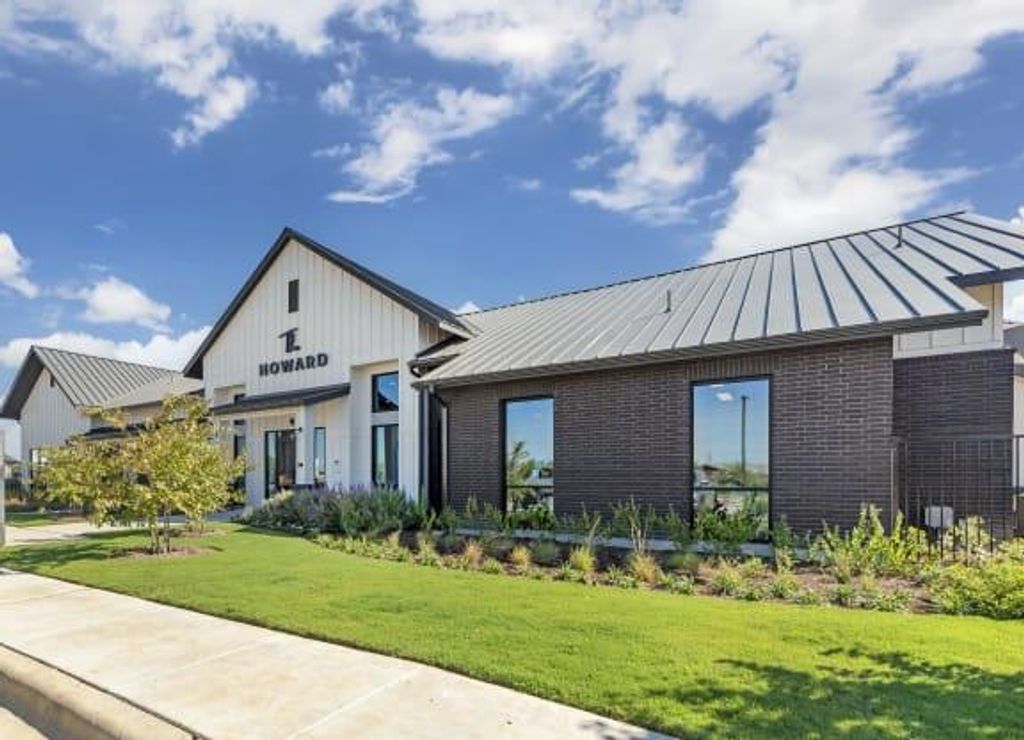 2908 E Howard LN 9109, Manor, TX 78653