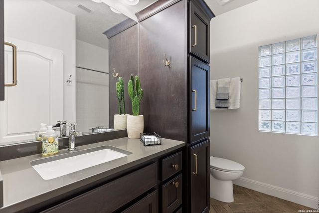 626 EVERGREEN LN, New Braunfels, TX 78130