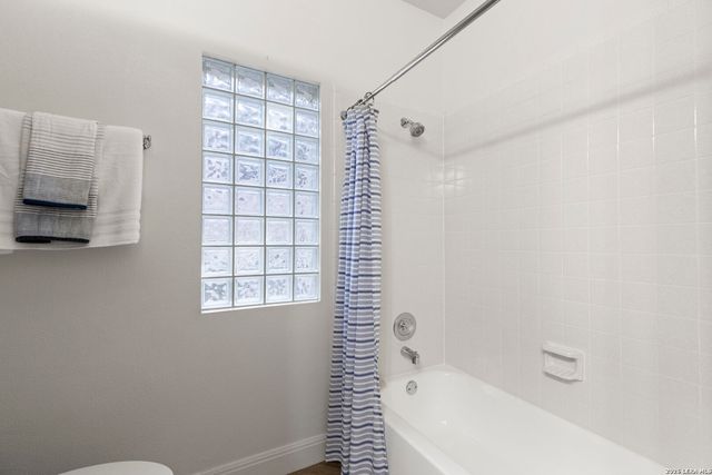 626 EVERGREEN LN, New Braunfels, TX 78130