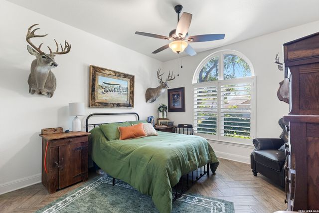 626 EVERGREEN LN, New Braunfels, TX 78130