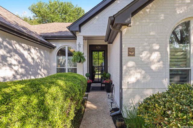 626 EVERGREEN LN, New Braunfels, TX 78130