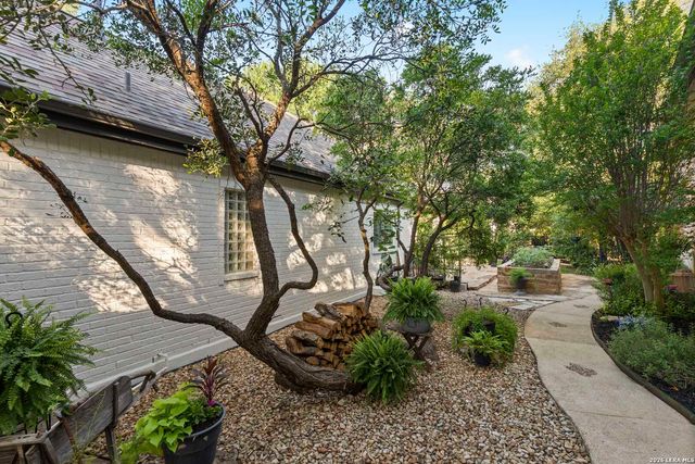 626 EVERGREEN LN, New Braunfels, TX 78130