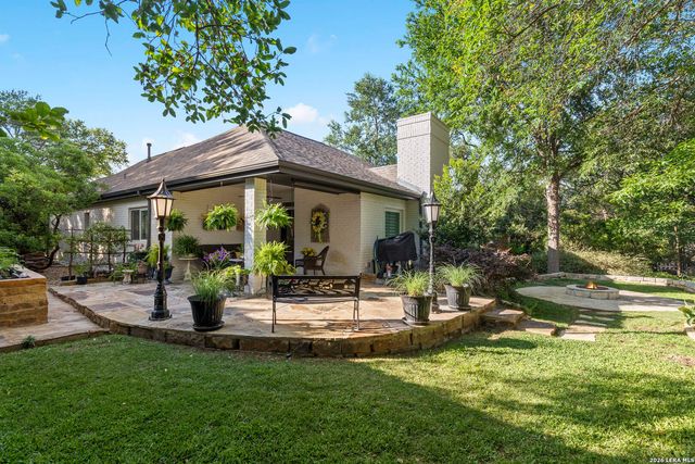 626 EVERGREEN LN, New Braunfels, TX 78130