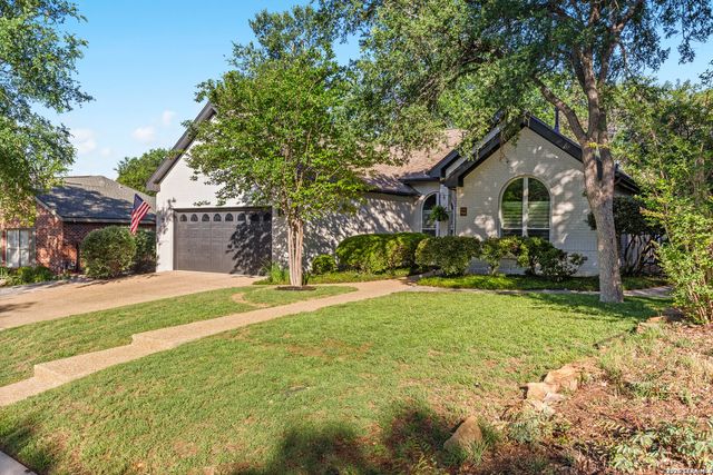 626 EVERGREEN LN, New Braunfels, TX 78130