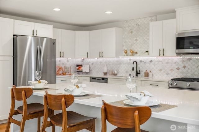 18533 22nd Drive SE, Bothell, WA 98012