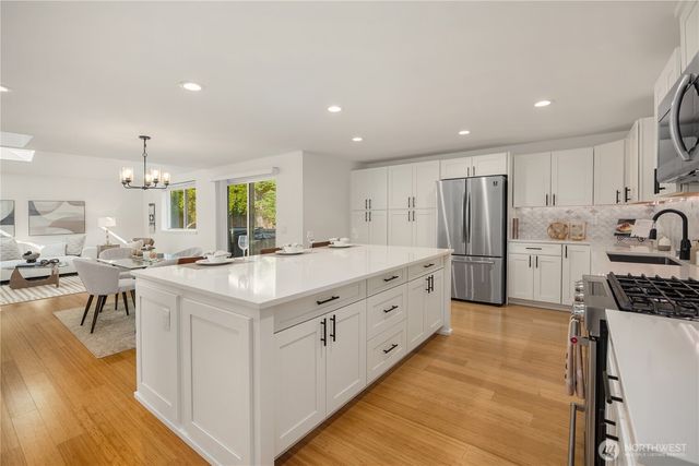 18533 22nd Drive SE, Bothell, WA 98012