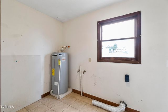 2851 Hwy 107, Chuckey, TN 37641