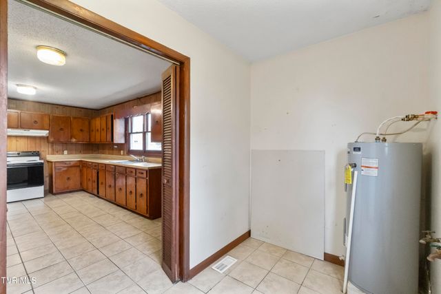 2851 Hwy 107, Chuckey, TN 37641