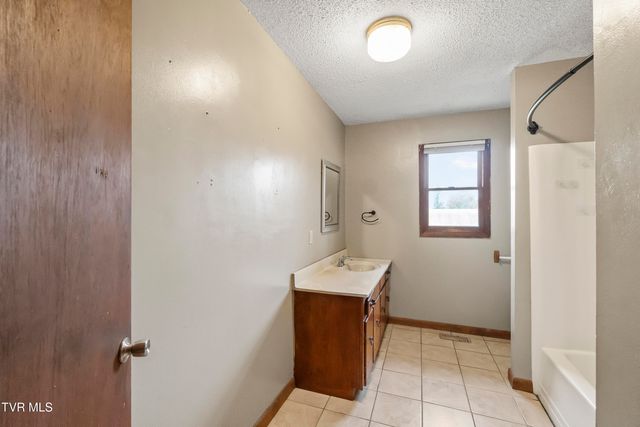 2851 Hwy 107, Chuckey, TN 37641