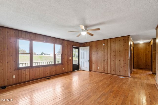 2851 Hwy 107, Chuckey, TN 37641