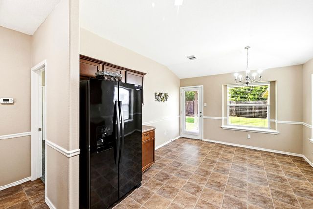 903 Gentry DR, Leander, TX 78641