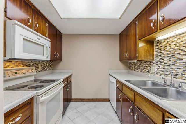 12571 Weir Street, Omaha, NE 68137