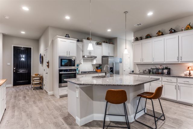 1600 Woodpecker Street, Denton, TX 76205