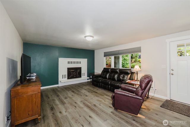 20 Judy Lane, Belfair, WA 98528