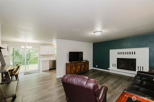 20 Judy Lane, Belfair, WA 98528