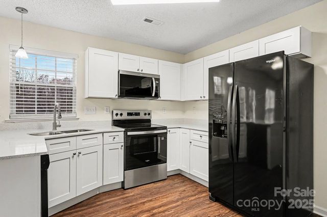 949 Milkwood Lane, Monroe, NC 28110