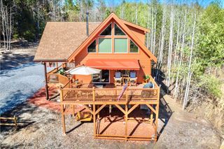6033 Low Country Road, Lenoir, NC 28645