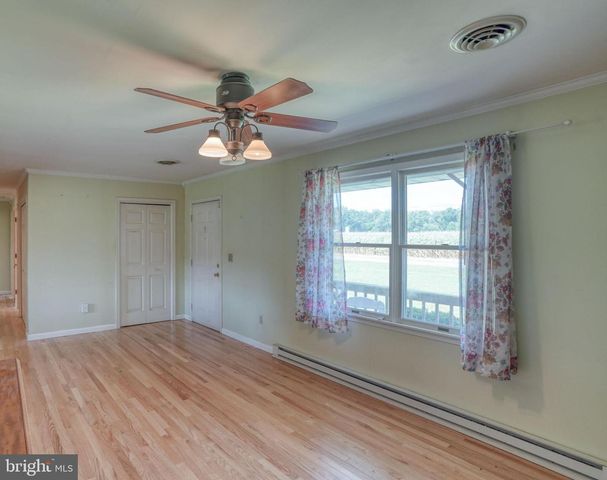 2598 SHARON HILL RD, Dover, DE 19904