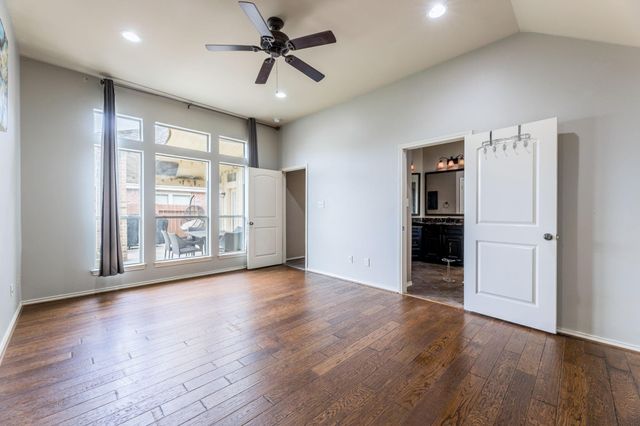 10923 Starling Dr, Richmond, TX 77406