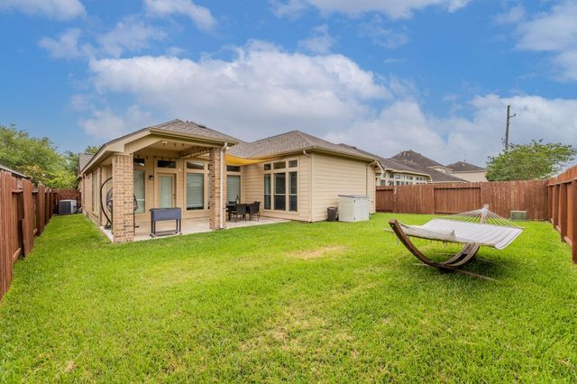 10923 Starling Dr, Richmond, TX 77406