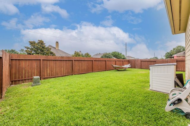 10923 Starling Dr, Richmond, TX 77406