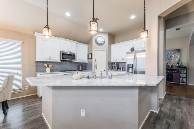 10923 Starling Dr, Richmond, TX 77406