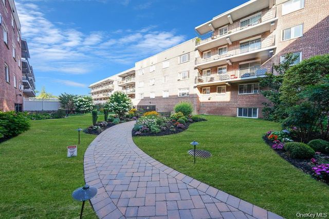 200 Atlantic Avenue 331, Lynbrook, NY 11563