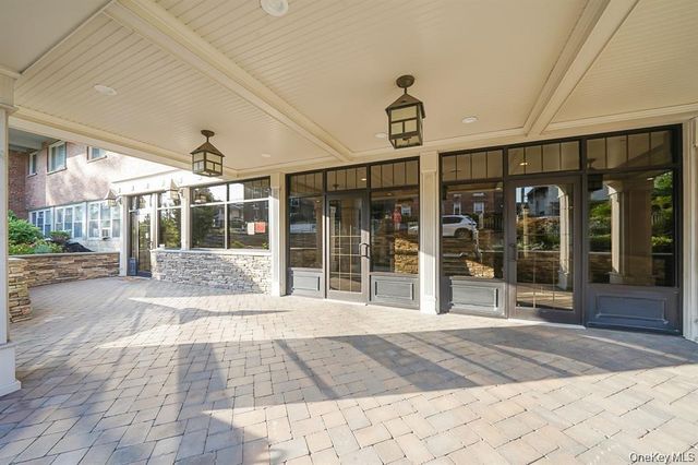 200 Atlantic Avenue 331, Lynbrook, NY 11563