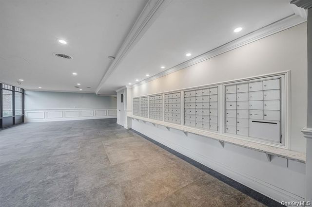 200 Atlantic Avenue 331, Lynbrook, NY 11563