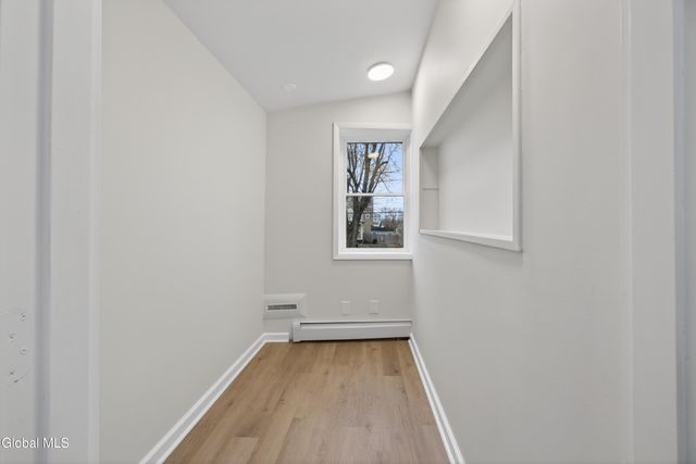 901 Bedford Road, Schenectady, NY 12308