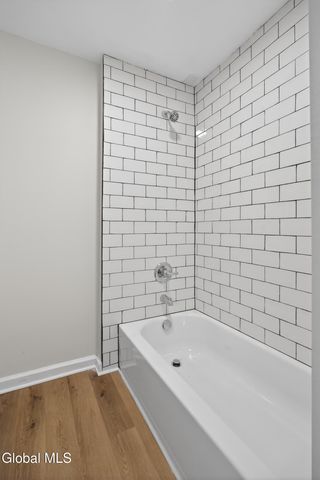 901 Bedford Road, Schenectady, NY 12308