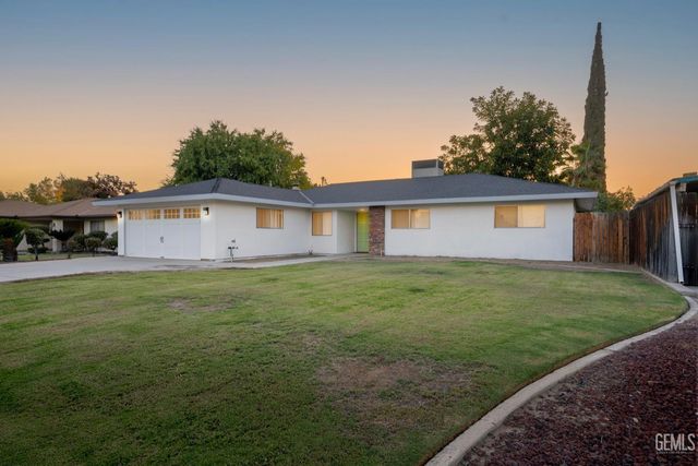 5605 Nomi Street, Bakersfield, CA 93308