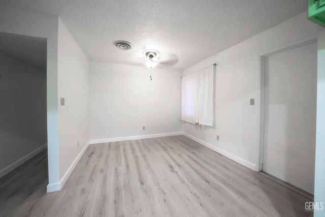 5605 Nomi Street, Bakersfield, CA 93308