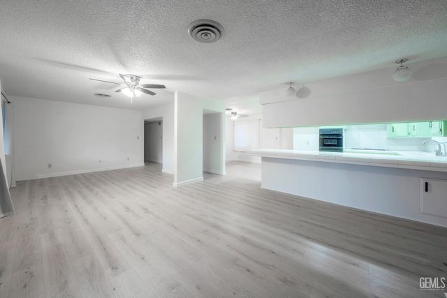 5605 Nomi Street, Bakersfield, CA 93308