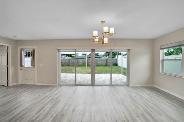 4550 16TH AVENUE N, St Petersburg, FL 33713