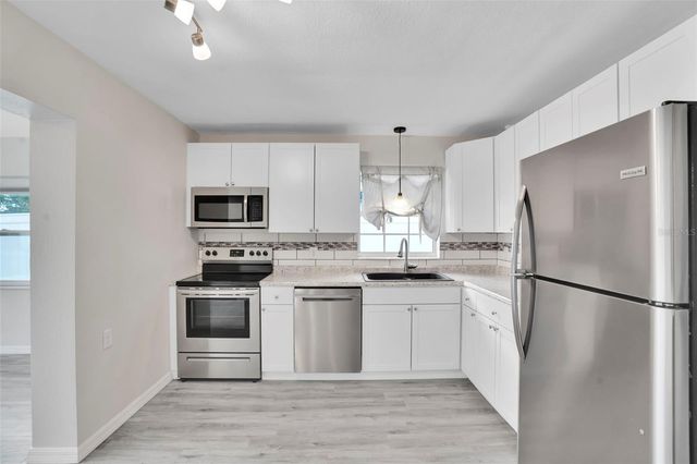 4550 16TH AVENUE N, St Petersburg, FL 33713