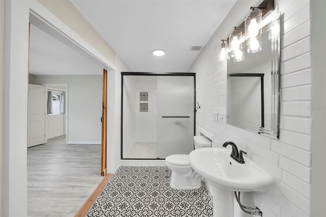 4550 16TH AVENUE N, St Petersburg, FL 33713