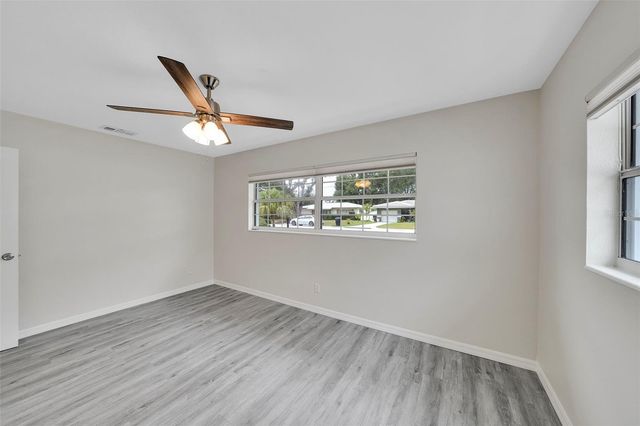 4550 16TH AVENUE N, St Petersburg, FL 33713
