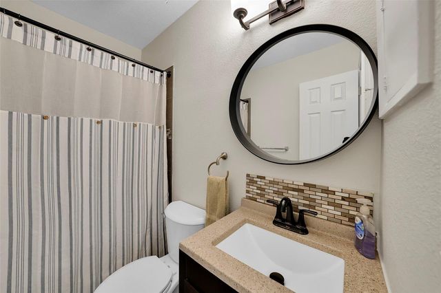 4550 16TH AVENUE N, St Petersburg, FL 33713