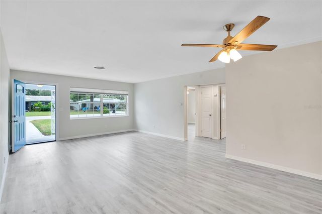 4550 16TH AVENUE N, St Petersburg, FL 33713