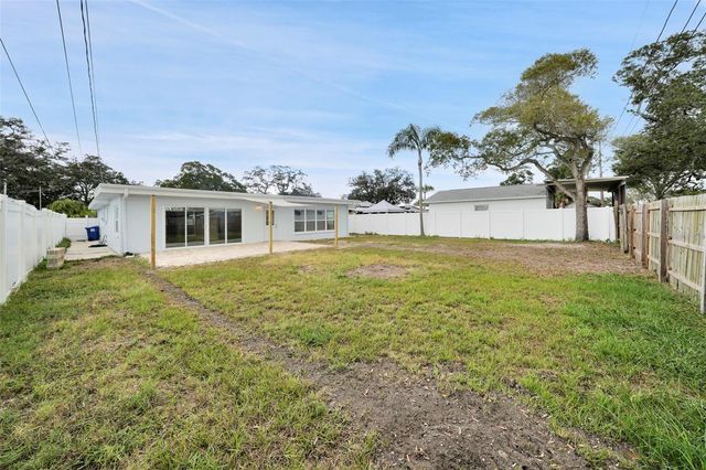 4550 16TH AVENUE N, St Petersburg, FL 33713