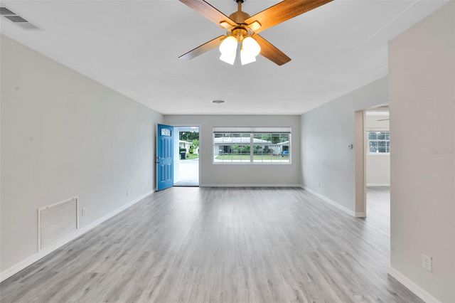 4550 16TH AVENUE N, St Petersburg, FL 33713