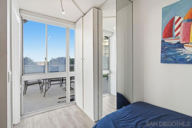 1820 Avenida Del Mundo 108, Coronado, CA 92118